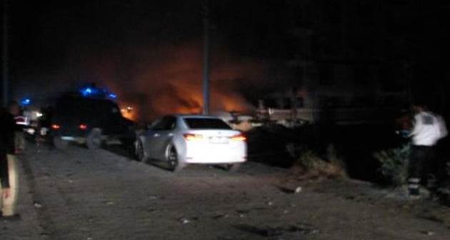 Viranşehir'de bombalı araçla saldırı: 1 çocuk hayatını kaybetti 15 yaralı