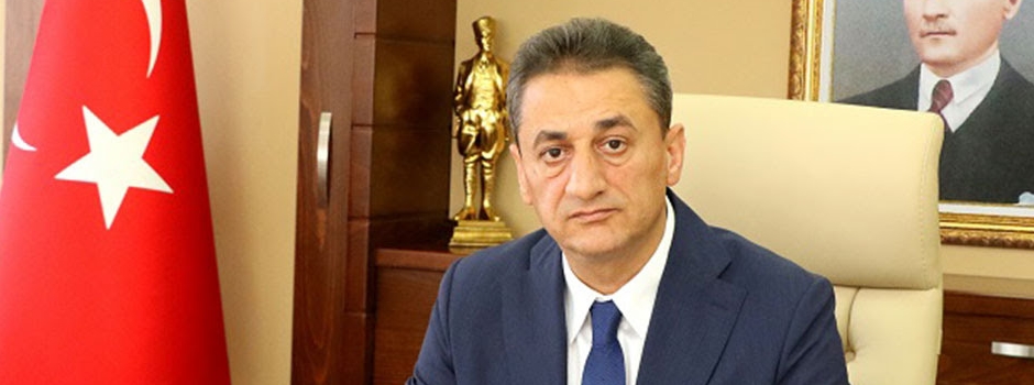Sinop Valisi Erol Karaömeroğlu Bitlis Valisi olarak atandı